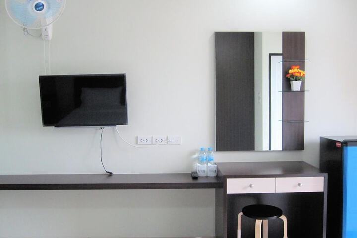 Room 12 of 14