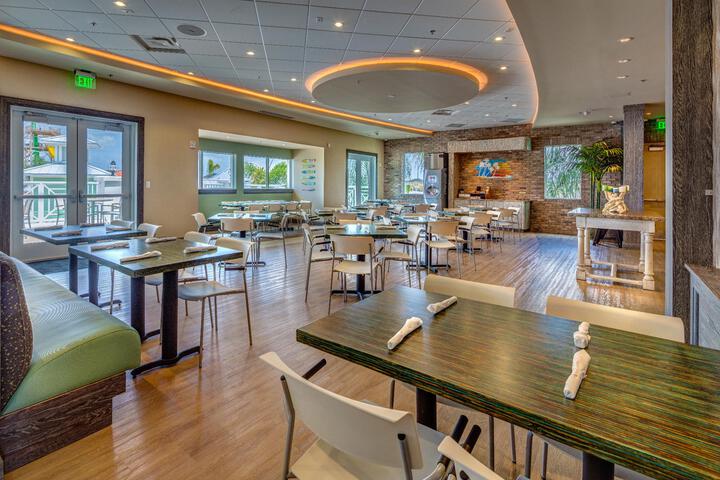 Dining 80 of 154