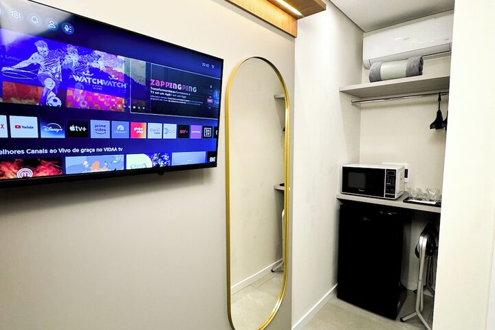 Room 11 of 29