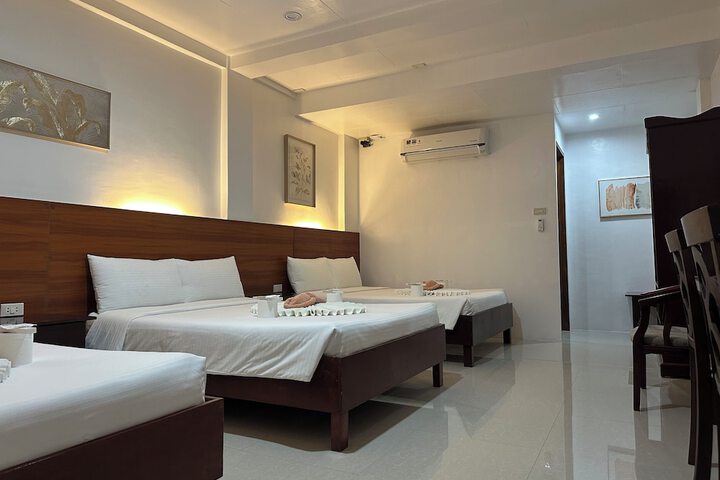 Room 15 of 36