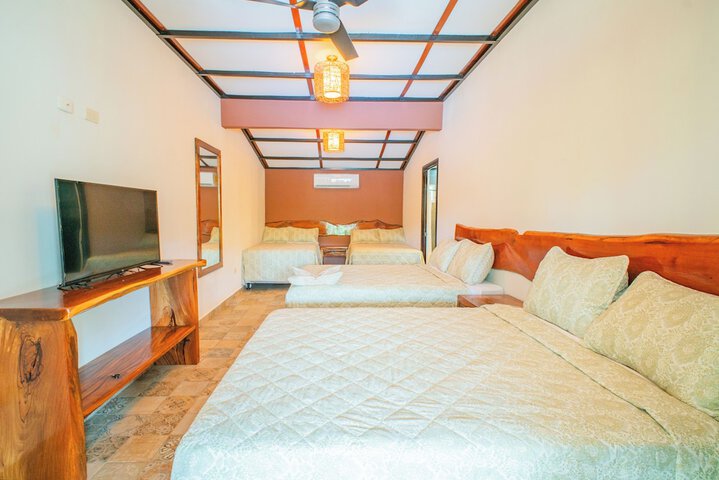 Room 19 of 43
