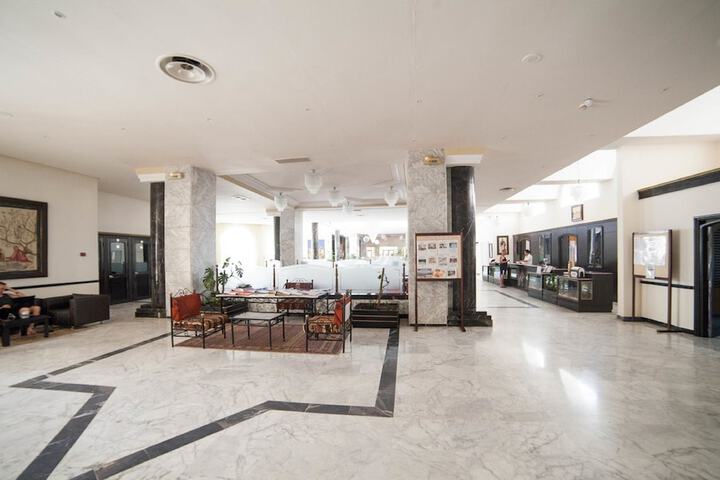 Hotel Interior 4 of 45