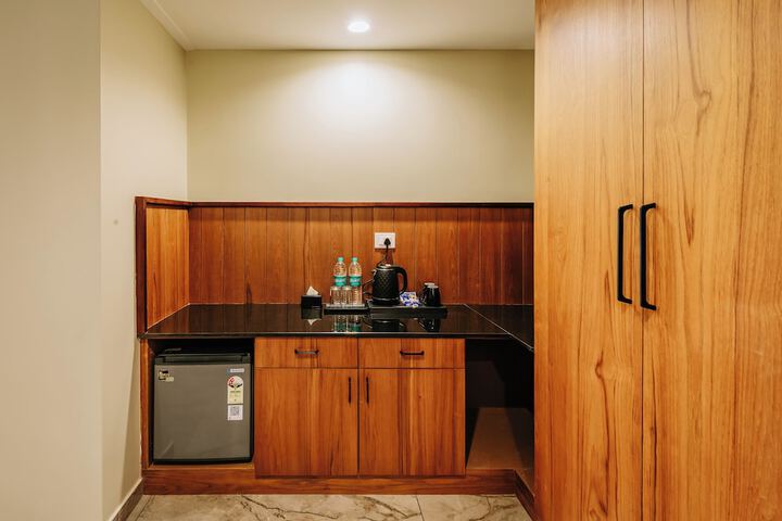 Room 73 of 107