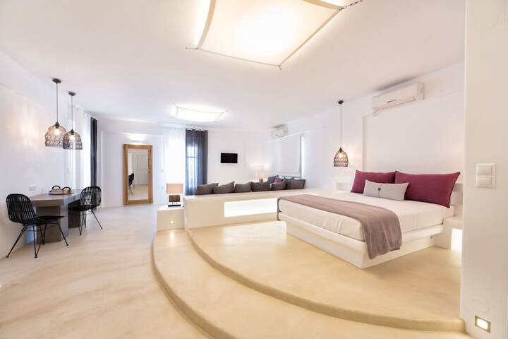Room 32 of 95