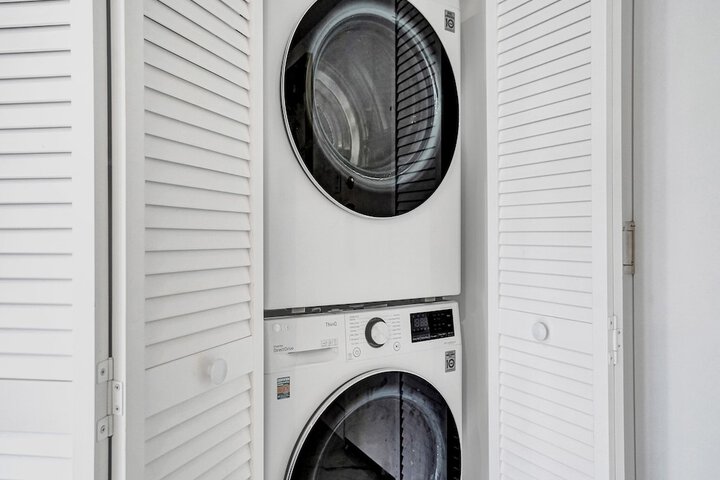 Laundry 513 of 723