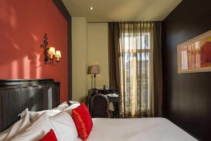 Room 10 of 57