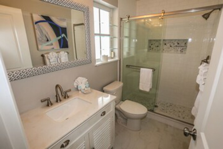Room 5 of 26