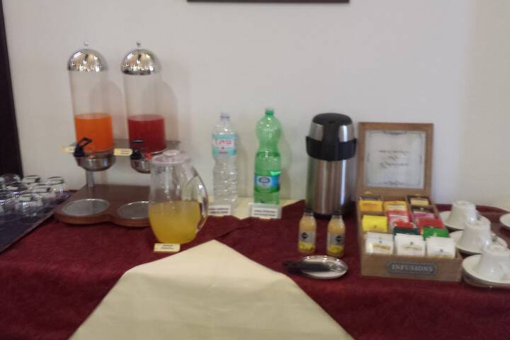 Breakfast area