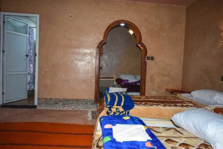 Room 7 of 31