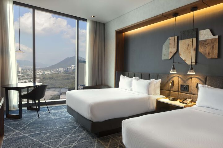 Room 26 of 81
