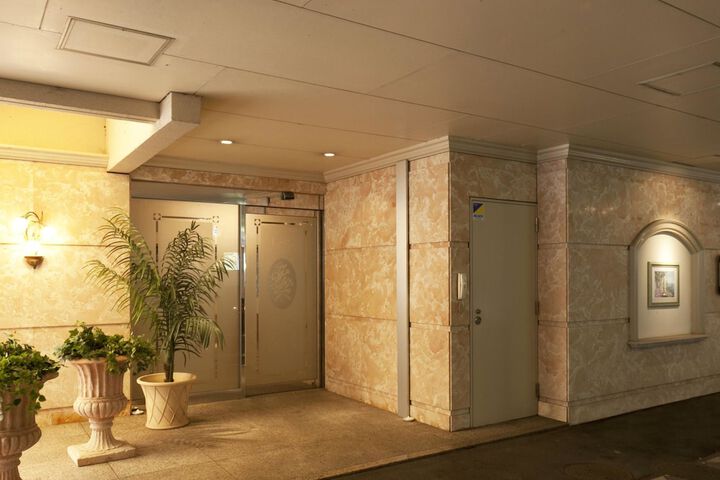 Hotel 24 of 27