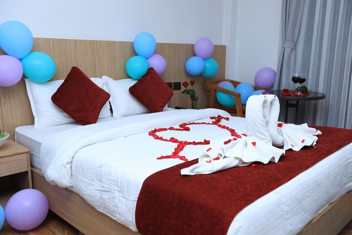 Room 2 of 23