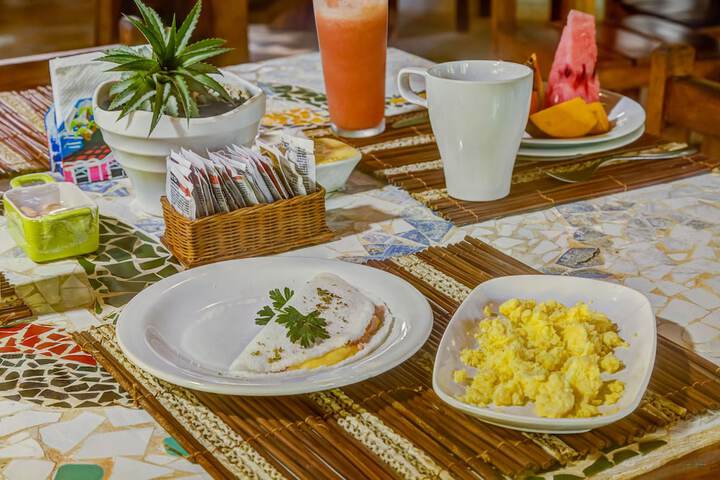 Breakfast/Coffee Service 32 of 69