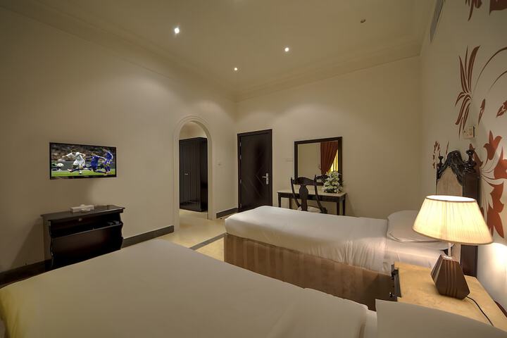 Room 12 of 45