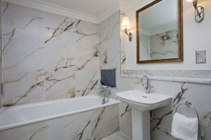 Clean Restrooms
