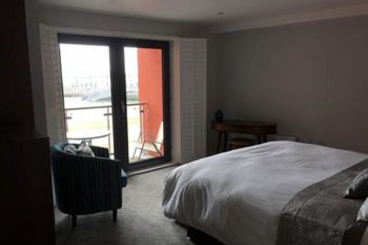Room 14 of 34
