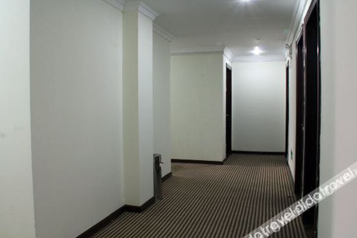 Hotel Interior 4 of 8