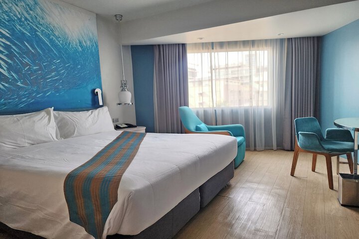 Room 73 of 109
