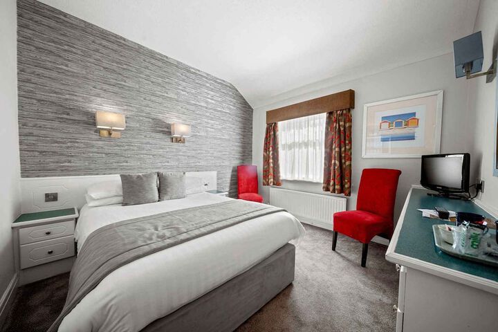 Room 15 of 79