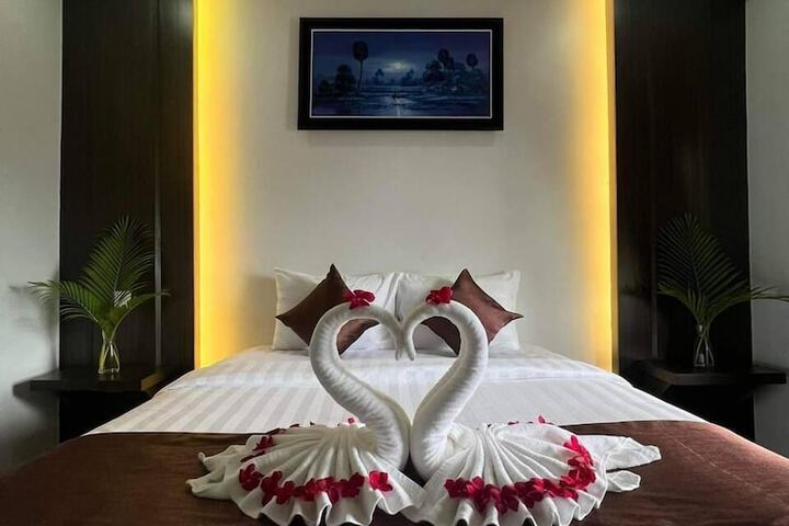 Room 2 of 15