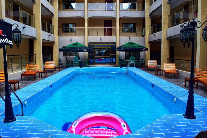 Pool 20 of 33