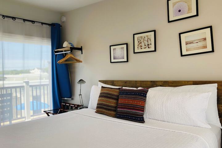 Room 40 of 121