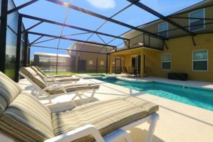 Sundeck 40 of 41