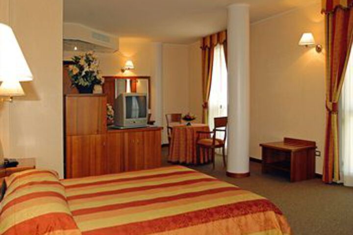 Standard Suite
