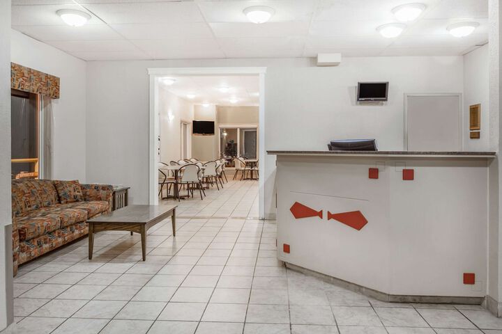 Hotel Interior 3 of 28