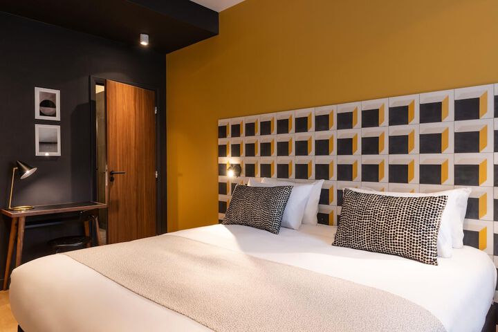 Room 29 of 82