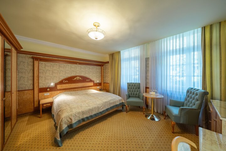 Room 21 of 55