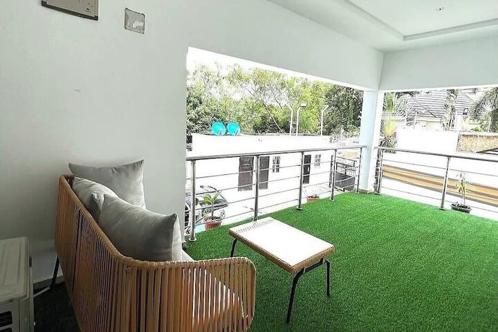 Property Grounds 33 of 33