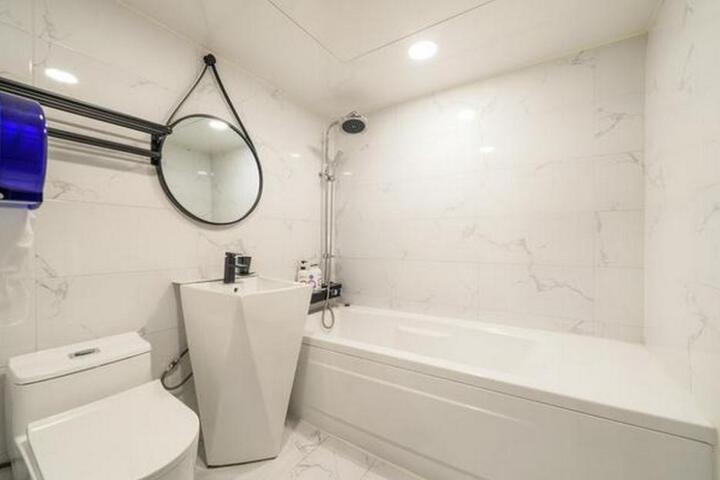 General 33 of 50