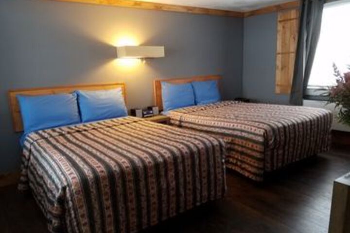 Room 16 of 18