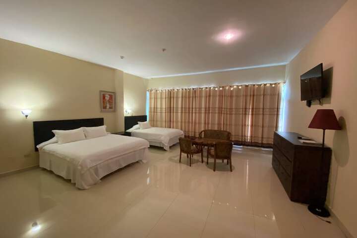 Room 22 of 48