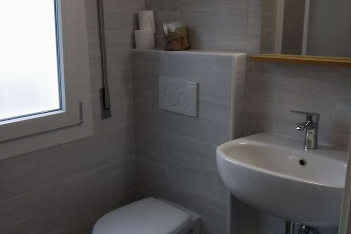 Room 34 of 57