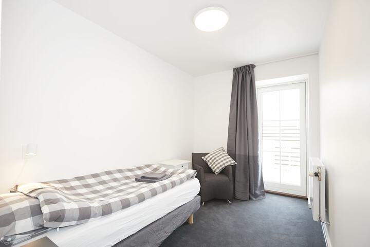 Room 4 of 59