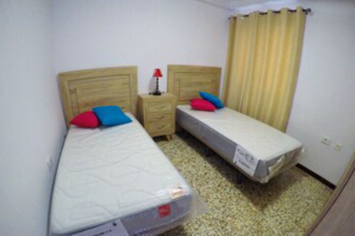 Room 11 of 23