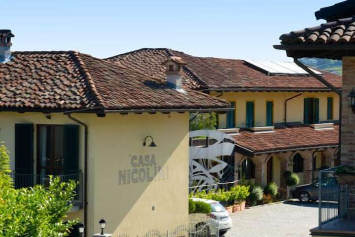 Hotel 63 of 69