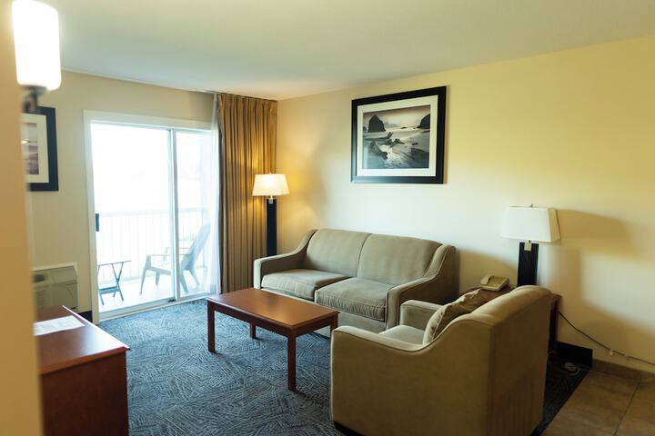 Room 13 of 62
