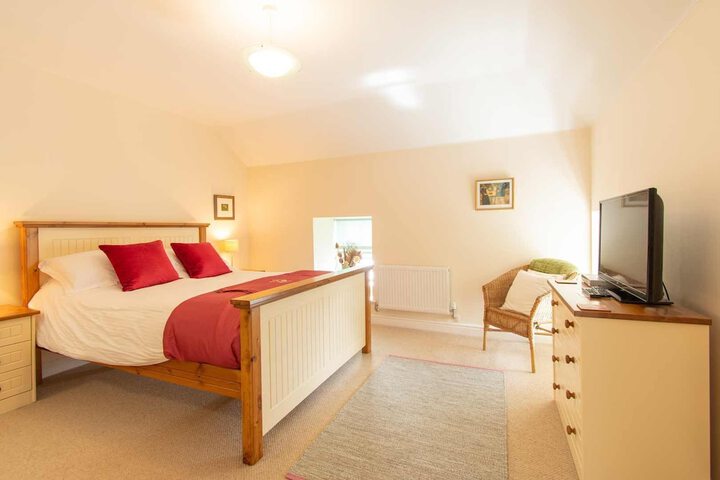 Room 3 of 45