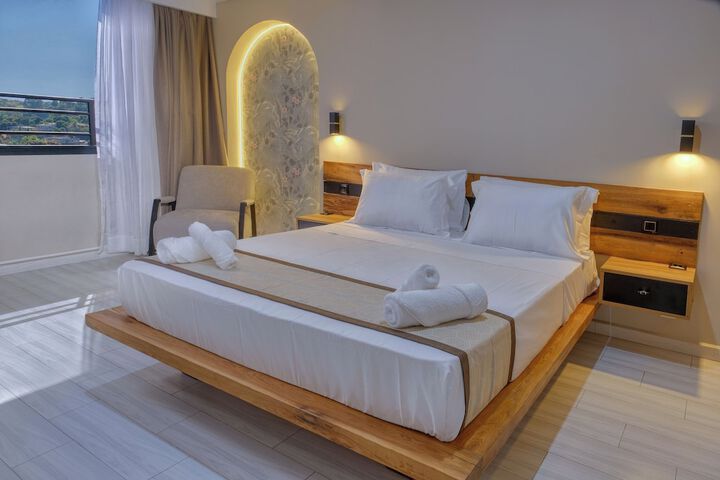 Room 9 of 23