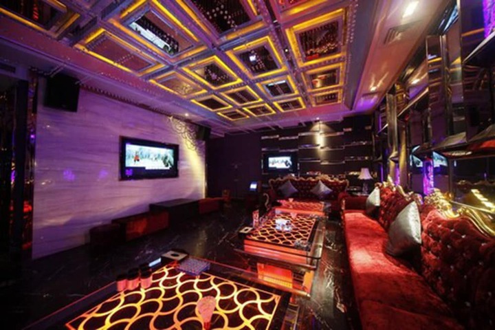 Lobby Entry