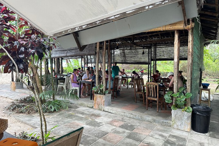 Dining Photos