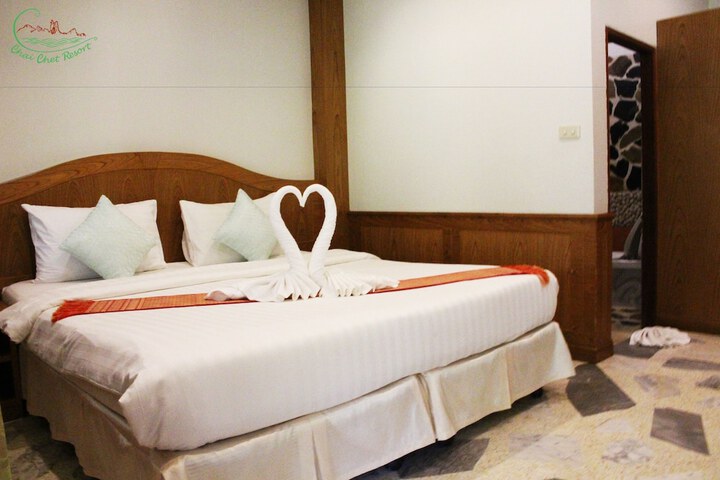 Room 25 of 46