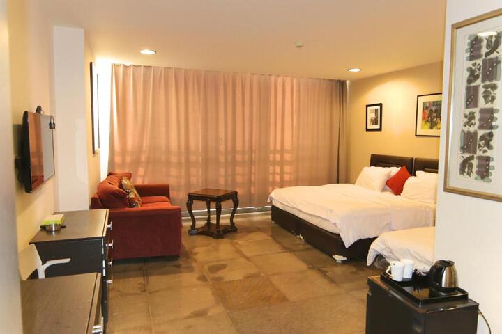 Suite Room
