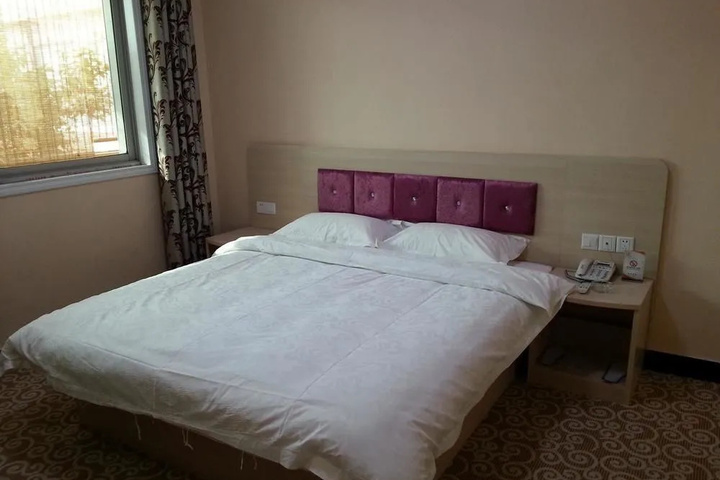 Room 3 of 13