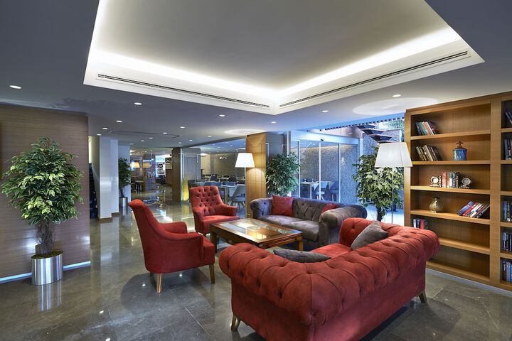 Hotel Lobby