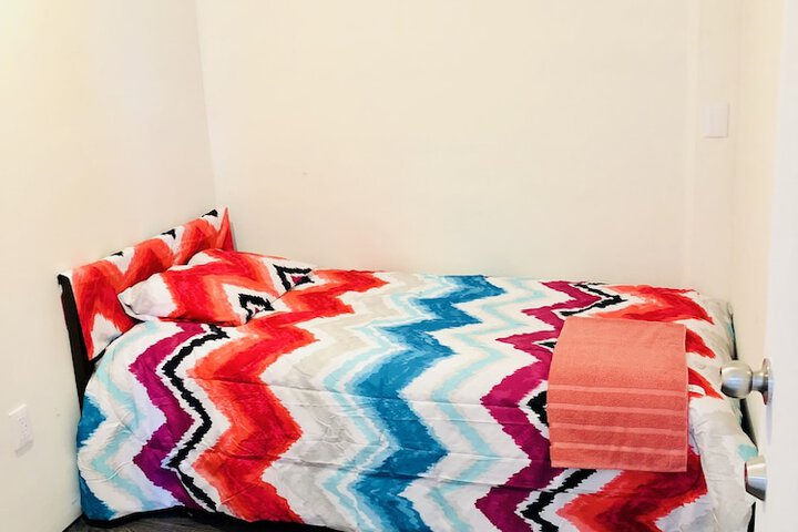 Room 20 of 32