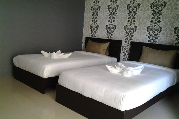 Photo 7